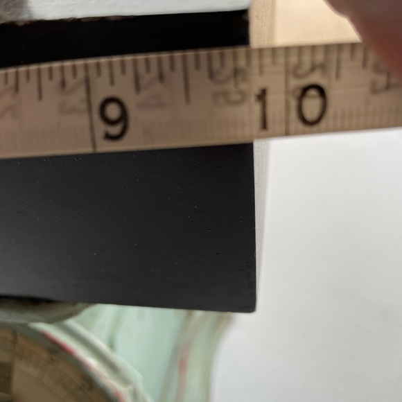 Design Toscanini Large Ammonite Fossil Sculpture On Museum Mount 18.5x18.5x4 - Picture 11 of 13